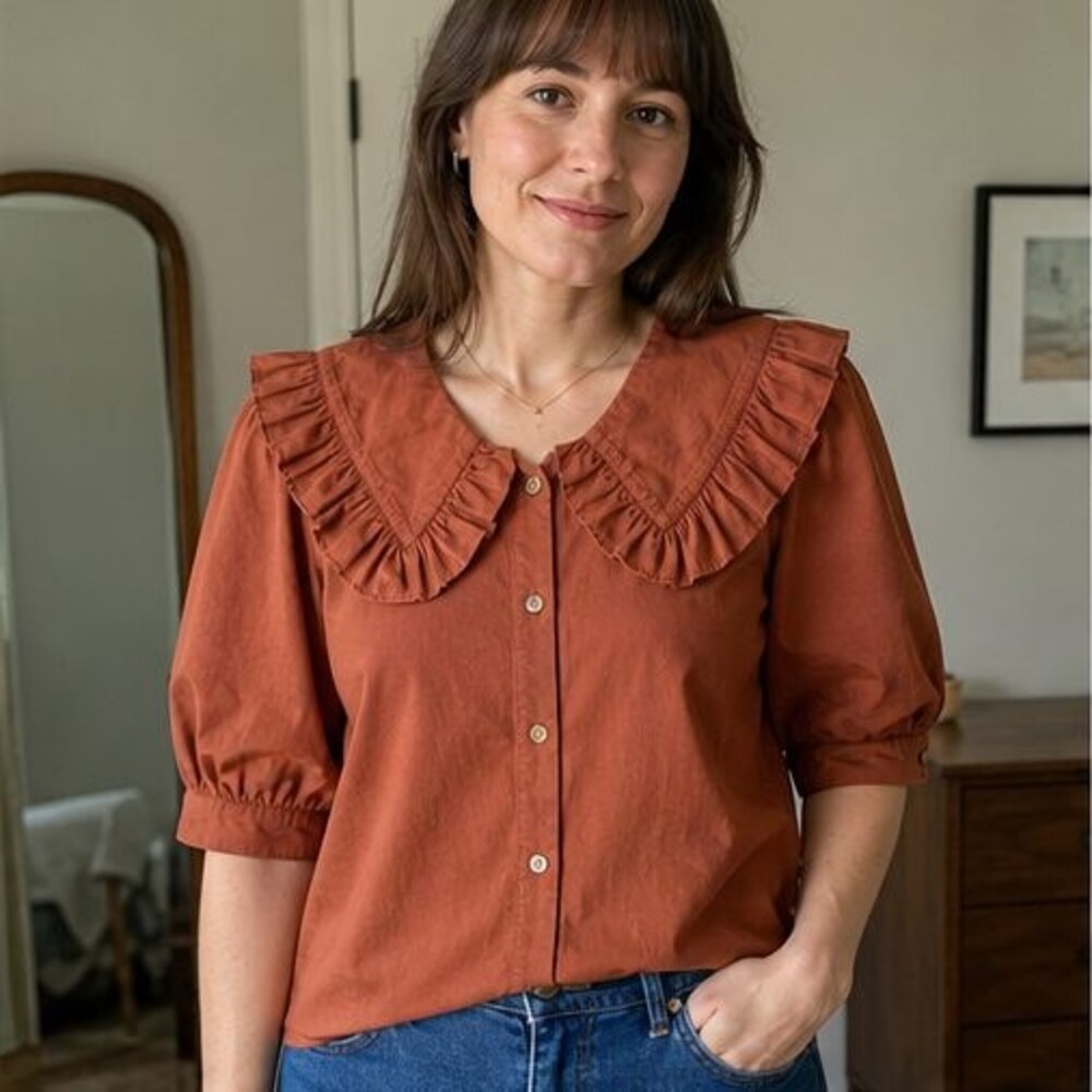 Cream Pleated Blouse - Picture 2 of 6